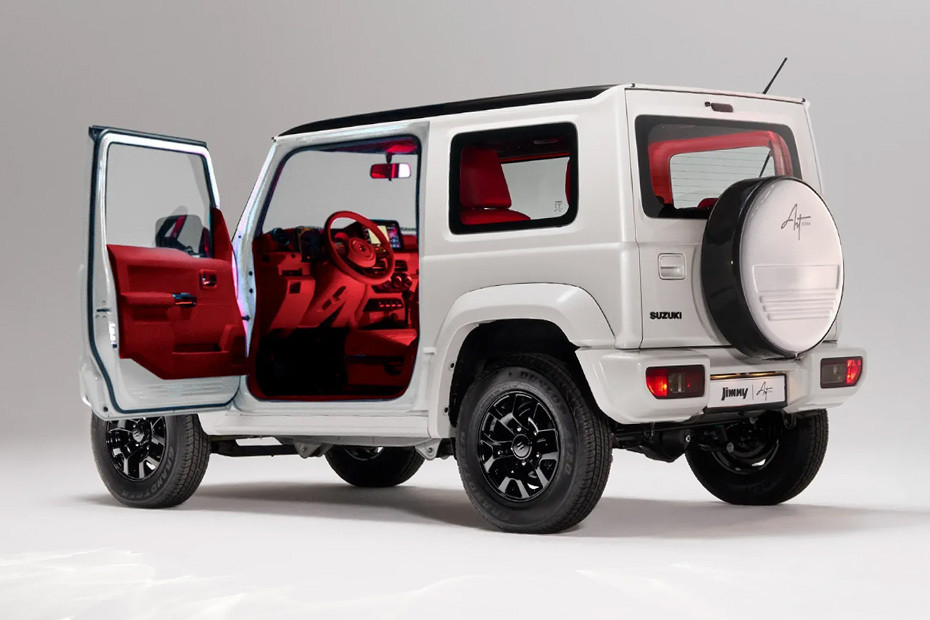 Rear Cross Side View of Suzuki Jimny Art Edition