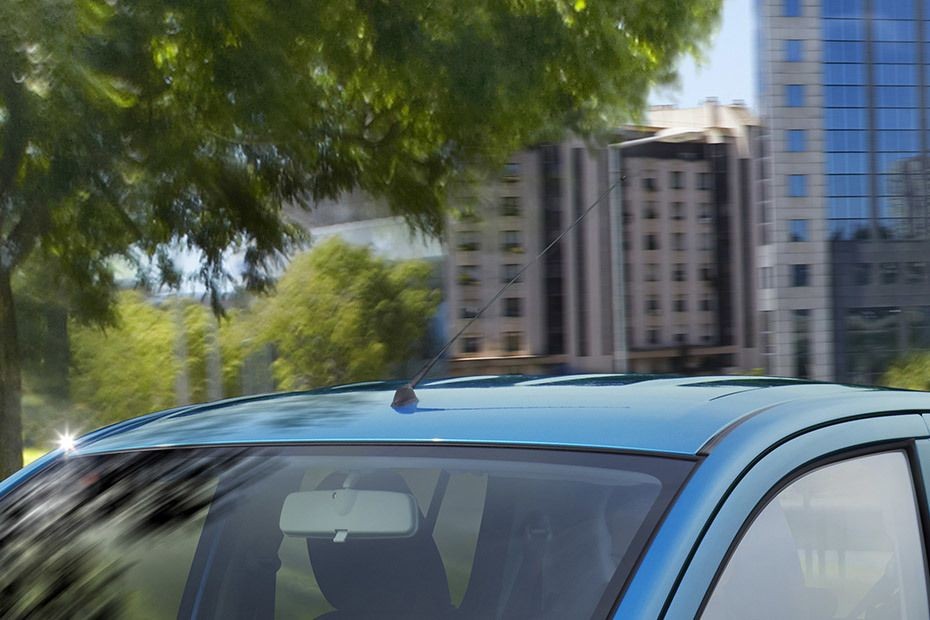 Celerio Roof Antenna in UAE