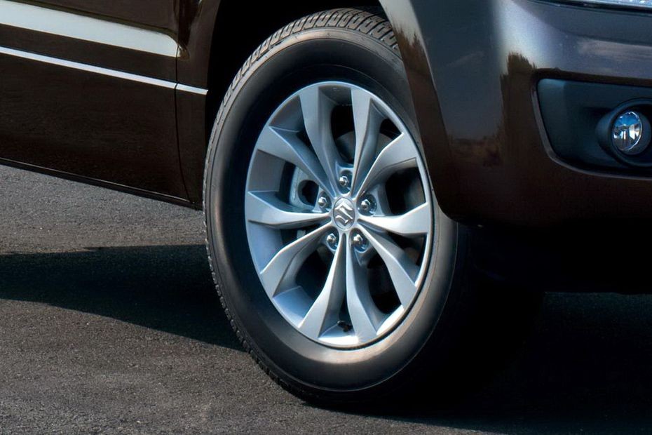 Grand Vitara (2022-2023) Wheel in UAE