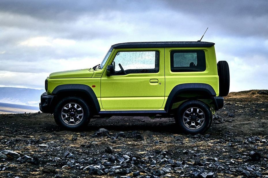 Suzuki Jimny Full Side View in UAE