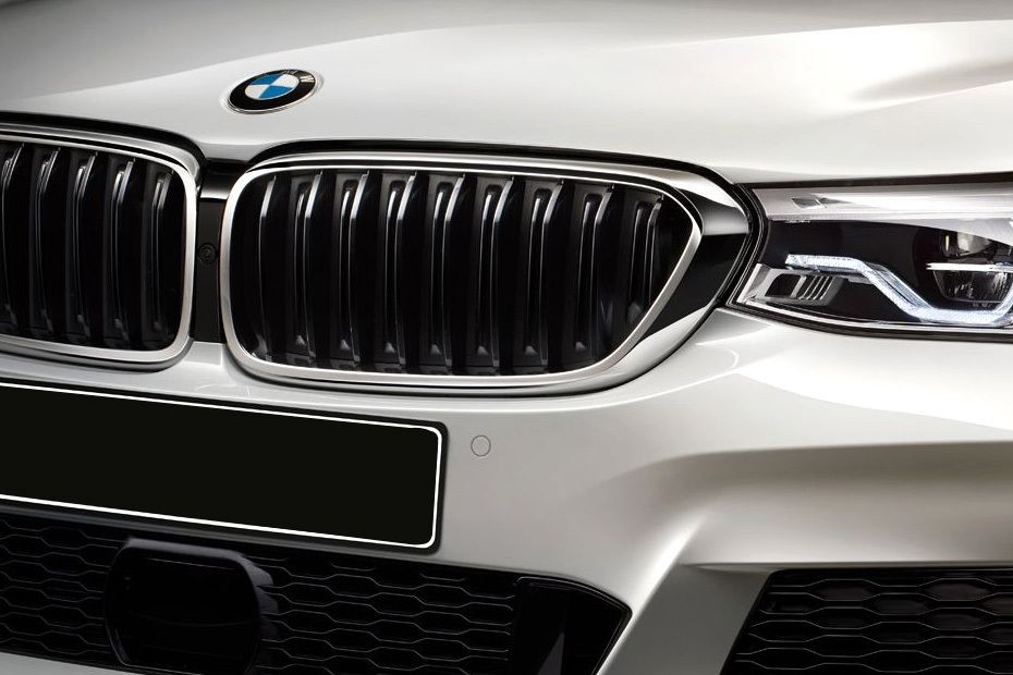 6 Series Gran Turismo Grille View in UAE