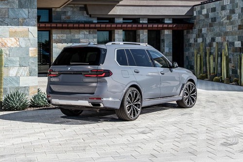 X7 Rear angle view