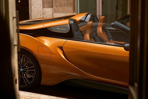 i8 Roadster Door handle