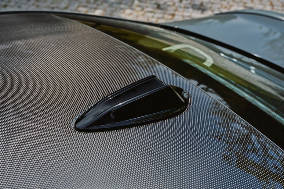 M2 Roof Antenna in UAE