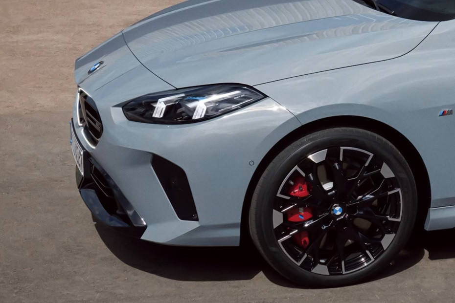 2 Series Gran Coupe Grille View in UAE