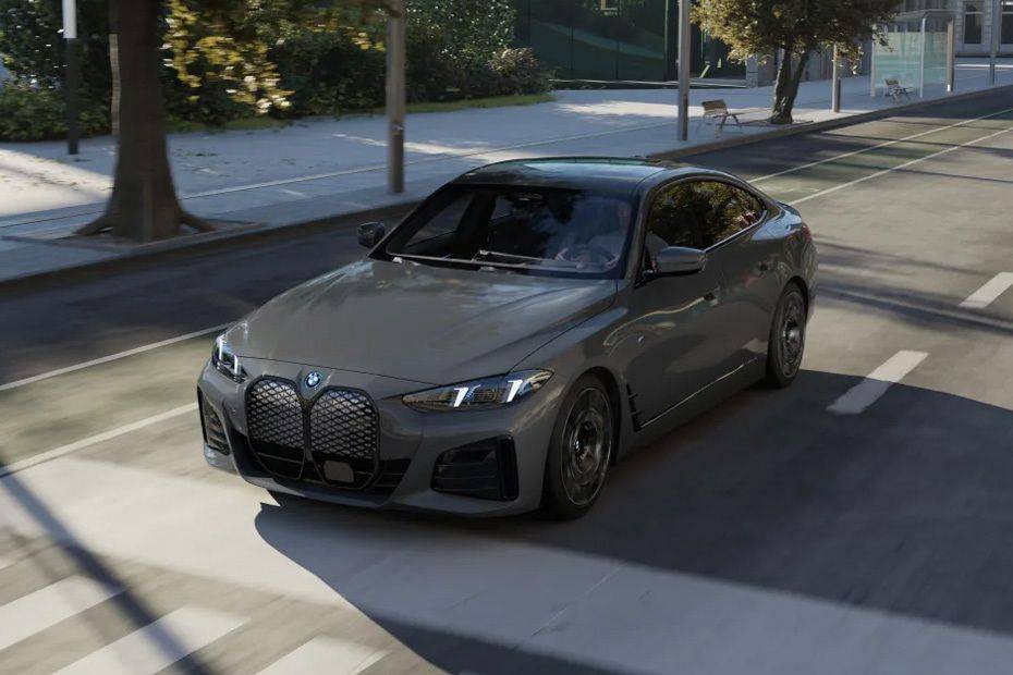 BMW i4 2024 UAE