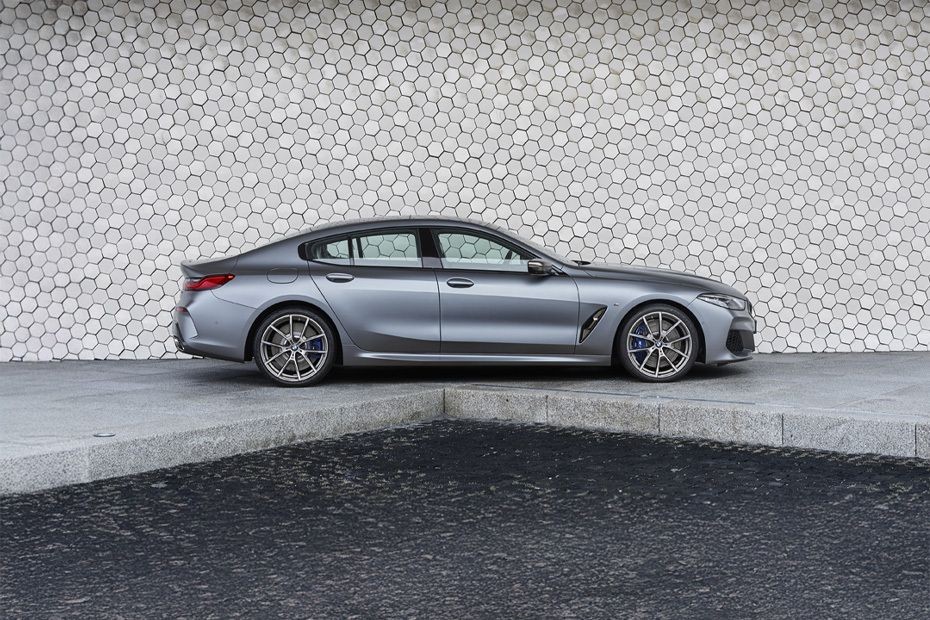 8 Series Gran Coupe Medium Angle Front View in UAE