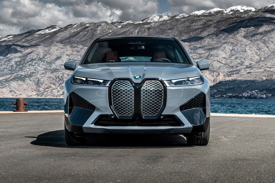 Full Front View of IX in UAE