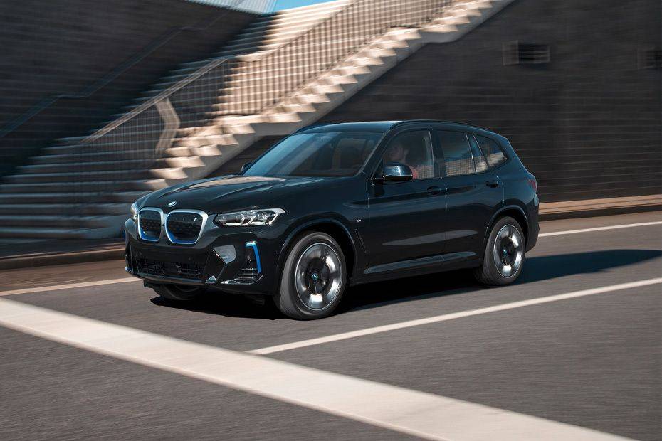 BMW IX3 M Sport 2024 UAE