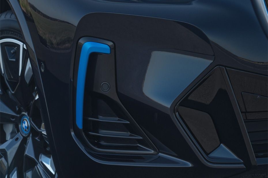 IX3 (2024-2025) Front Fog Lamp in UAE