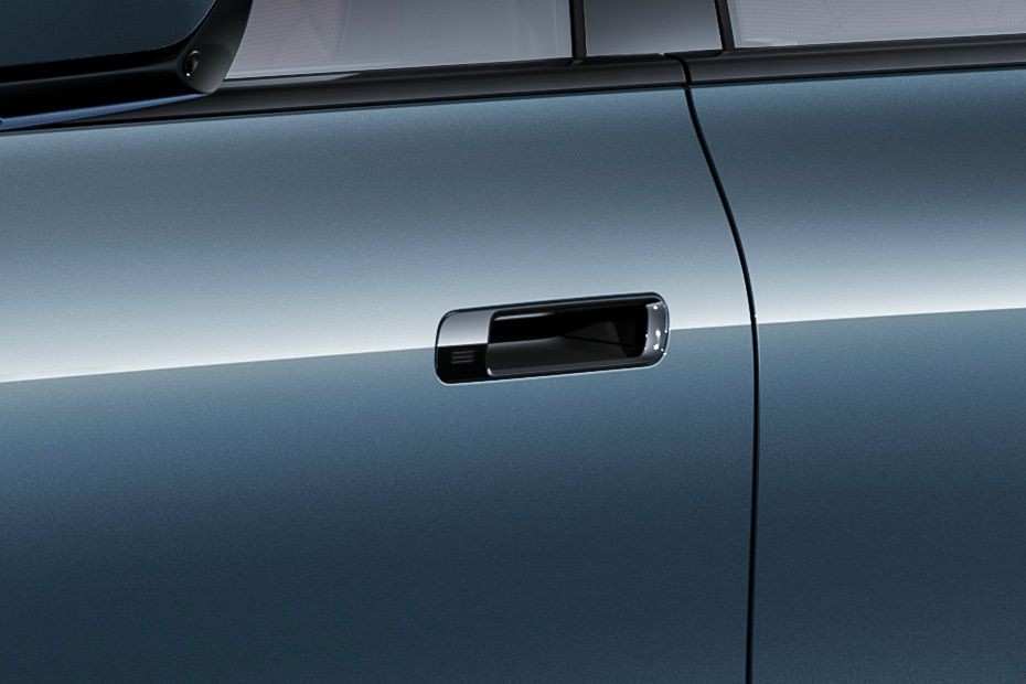 IX 2026 Door handle in UAE