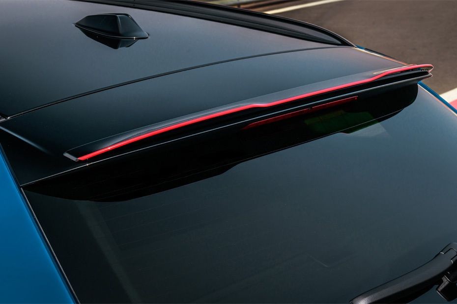 M3 Touring Spoiler in UAE