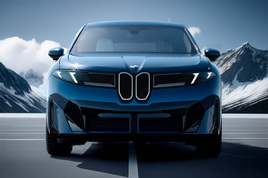 Full Front View of IX3