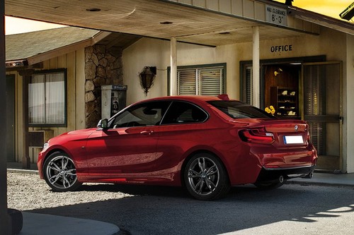 Rear Cross View of BMW 2 Series Coupe (2022-2023)