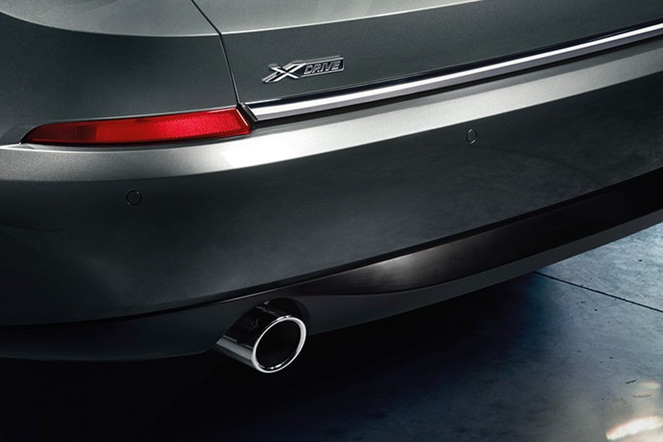 Exhaust Pipe of BMW 5 Series Gran Turismo in UAE