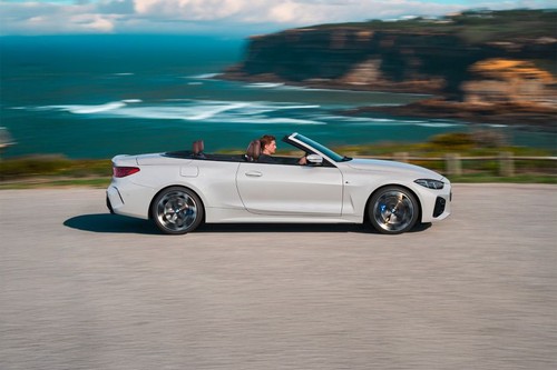 4 Series Convertible Medium Angle Front View