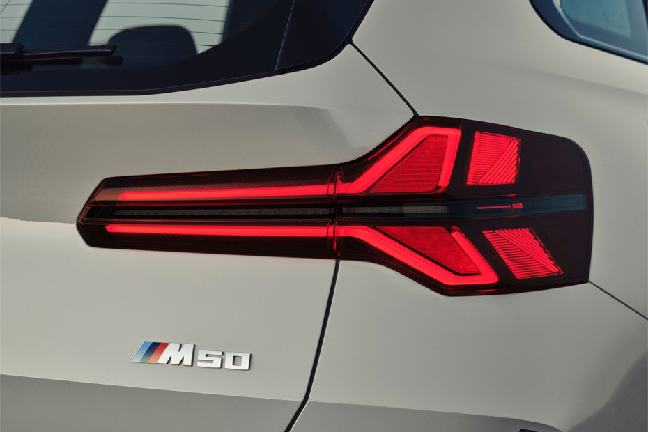 X3 Tail light in UAE