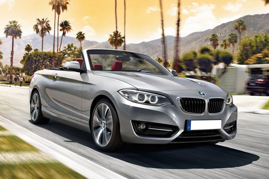 BMW 2 Series Convertible Front Medium View in UAE