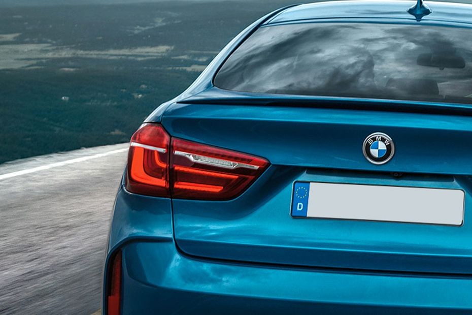 X6 M Tail light in UAE