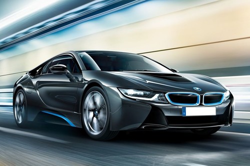 BMW I8 Front Cross Side View