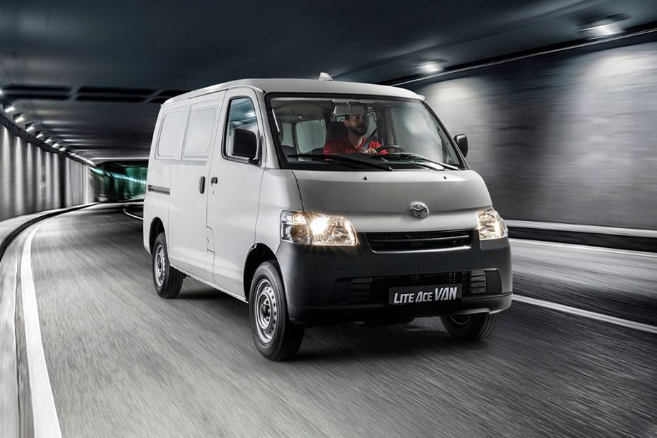 Toyota Liteace 2024 Price in UAE Reviews, Specs & January Offers