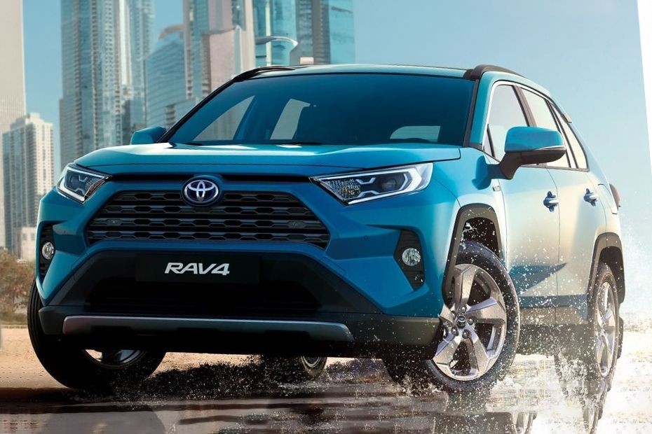 RAV 4 HEV 2024-2025 Tilted Front View in UAE