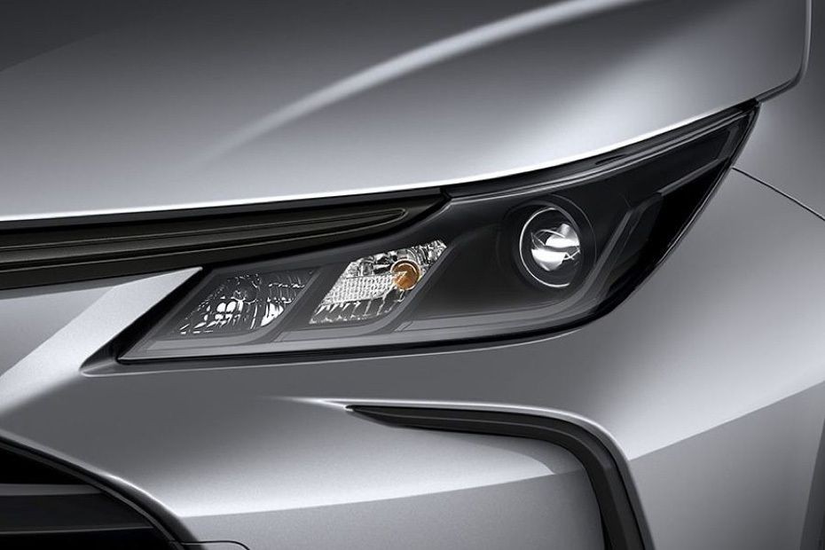 Corolla Hybrid Headlight in UAE