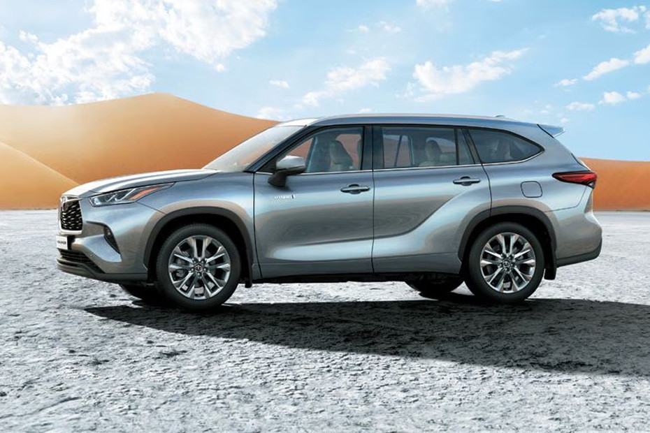 Highlander Side view in UAE