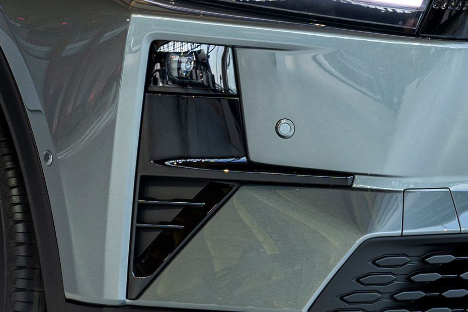 C-HR PLUS Front Fog Lamp in UAE