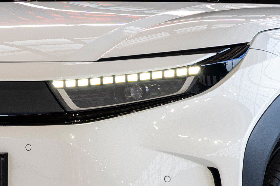 Urban Cruiser 2026 Headlight Urban Cruiser 2026 Headlight