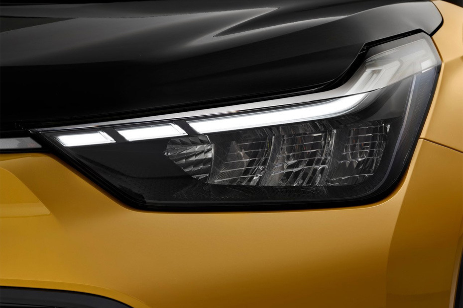 Aygo X Headlight in UAE