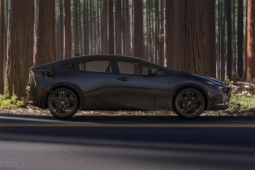 Prius Medium Angle Front View