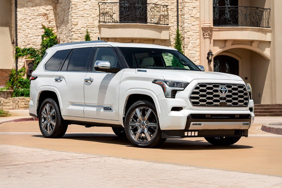 Toyota Sequoia Front Medium View in UAE
