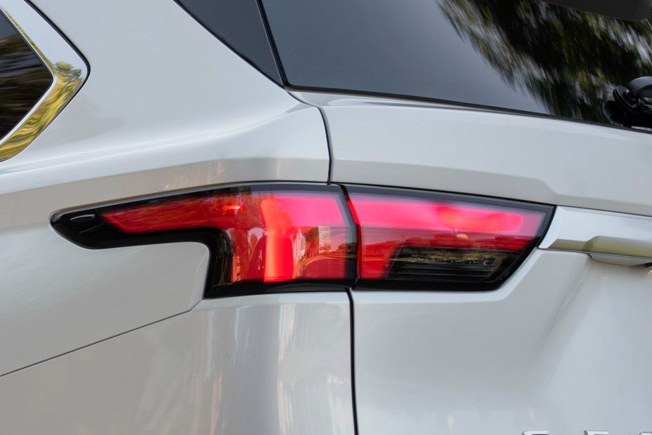 Sequoia Tail light Sequoia Tail light