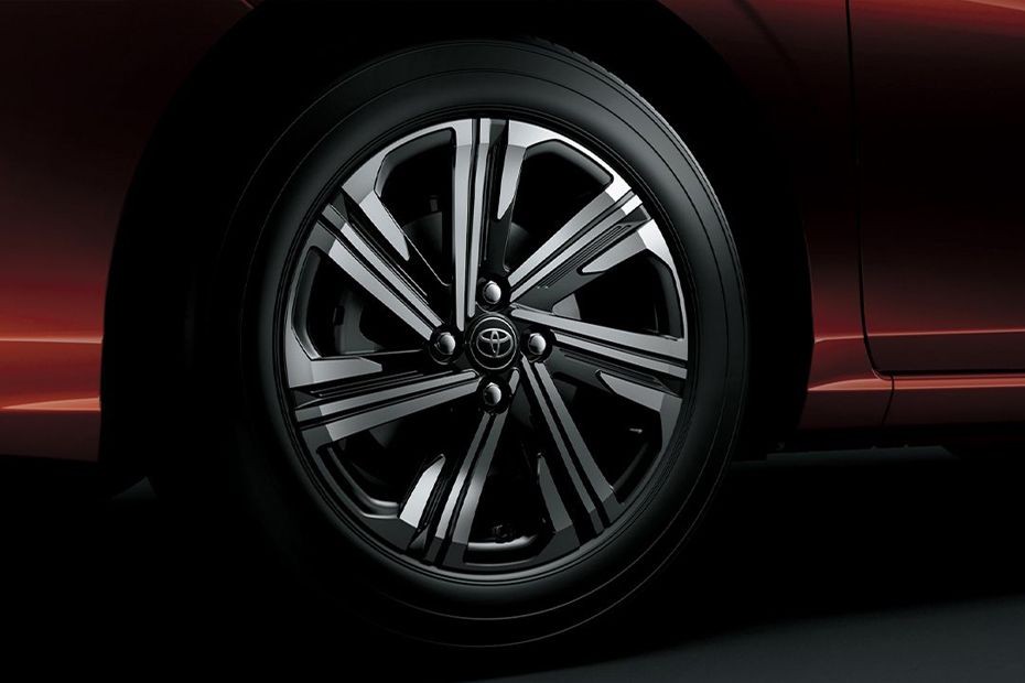 Yaris Sedan Wheel in UAE
