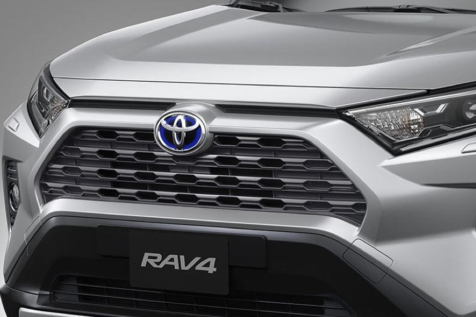 RAV 4 Grille View in UAE