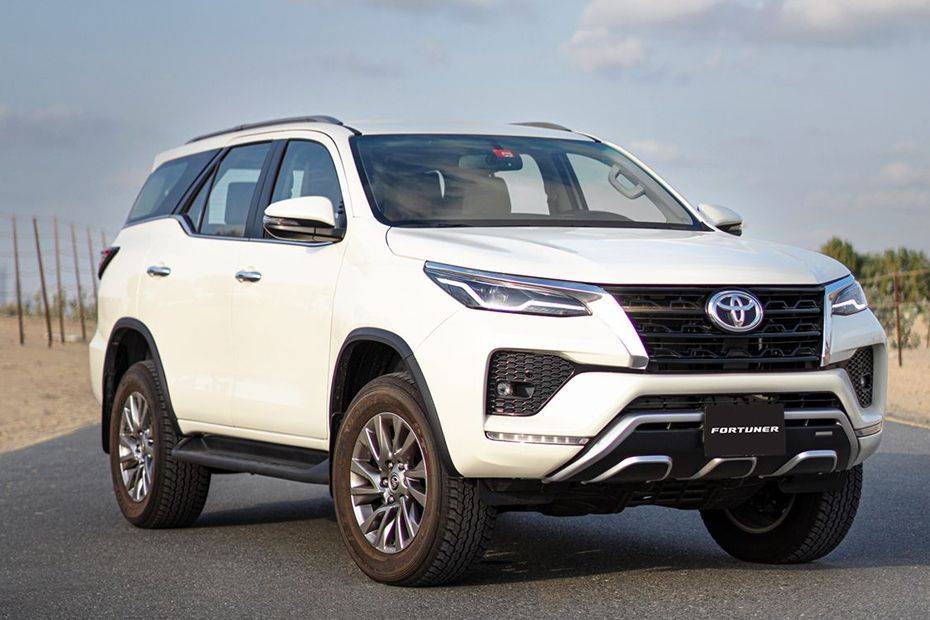 Toyota Fortuner 2024 Images - View complete Interior-Exterior Pictures