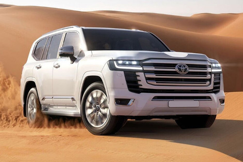 Toyota Land Cruiser Front Medium View