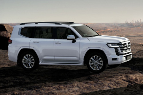 Land Cruiser Medium Angle Front View