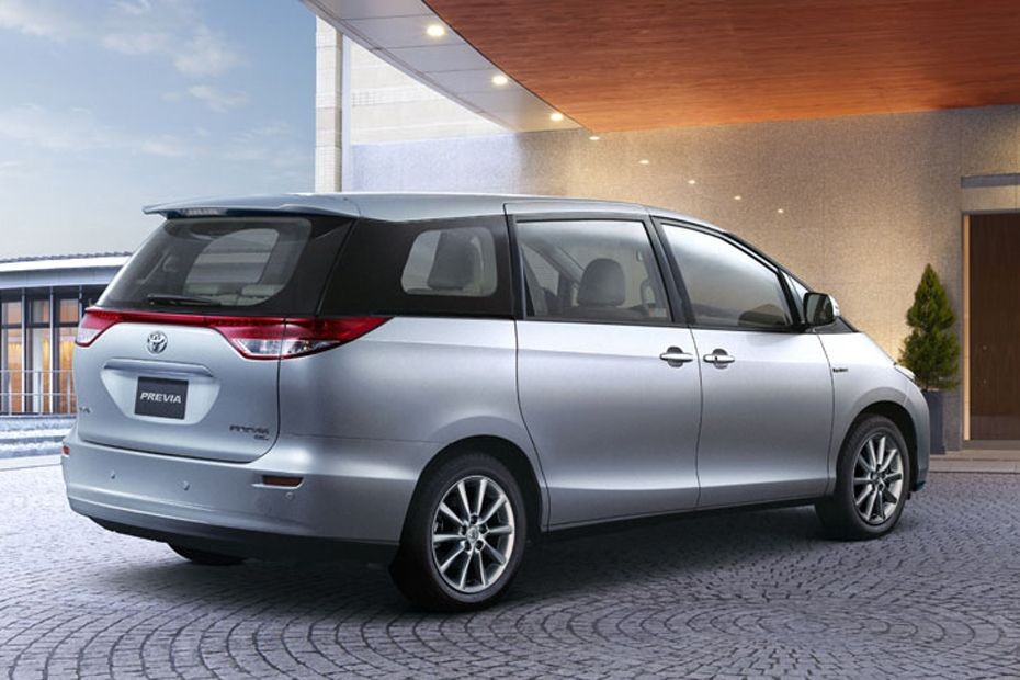 Previa Rear angle view in UAE