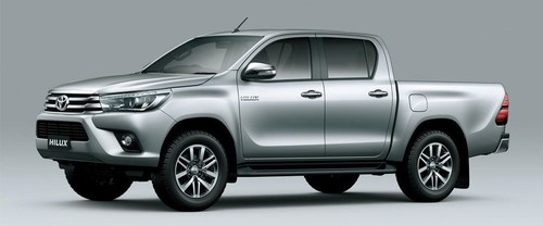 Hilux-2011 Front angle low view