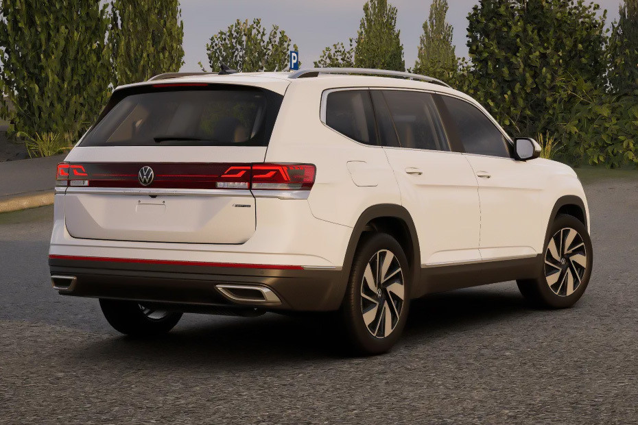 Teramont Rear angle view in UAE