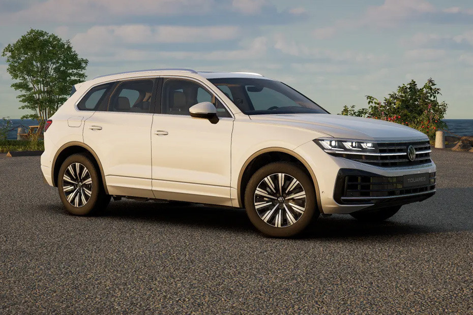 Volkswagen Touareg Front Cross Side View in UAE