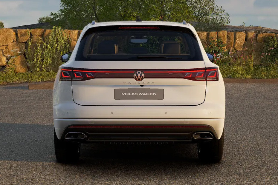 Full Rear View of Volkswagen Touareg in UAE