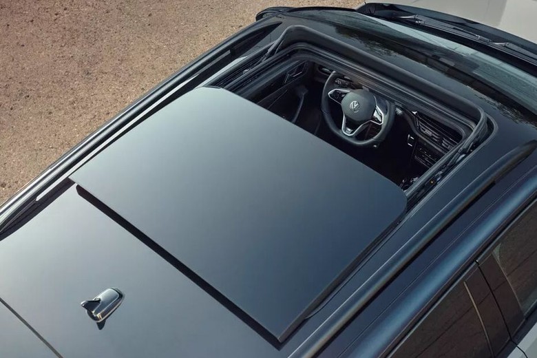 Volkswagen T-Roc Sunroof Moonroof
