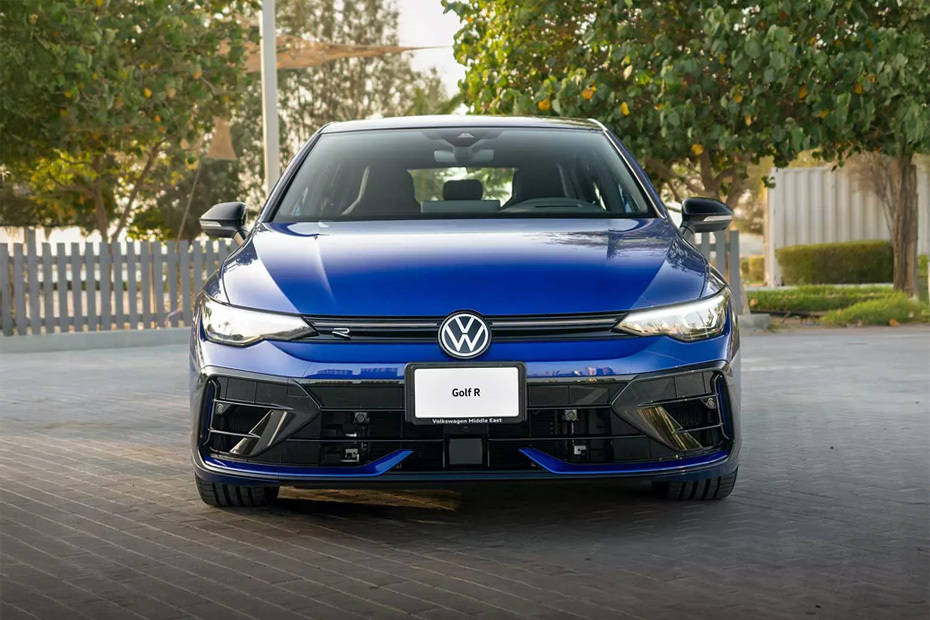 Full Front View of Golf R Full Front View of Golf R