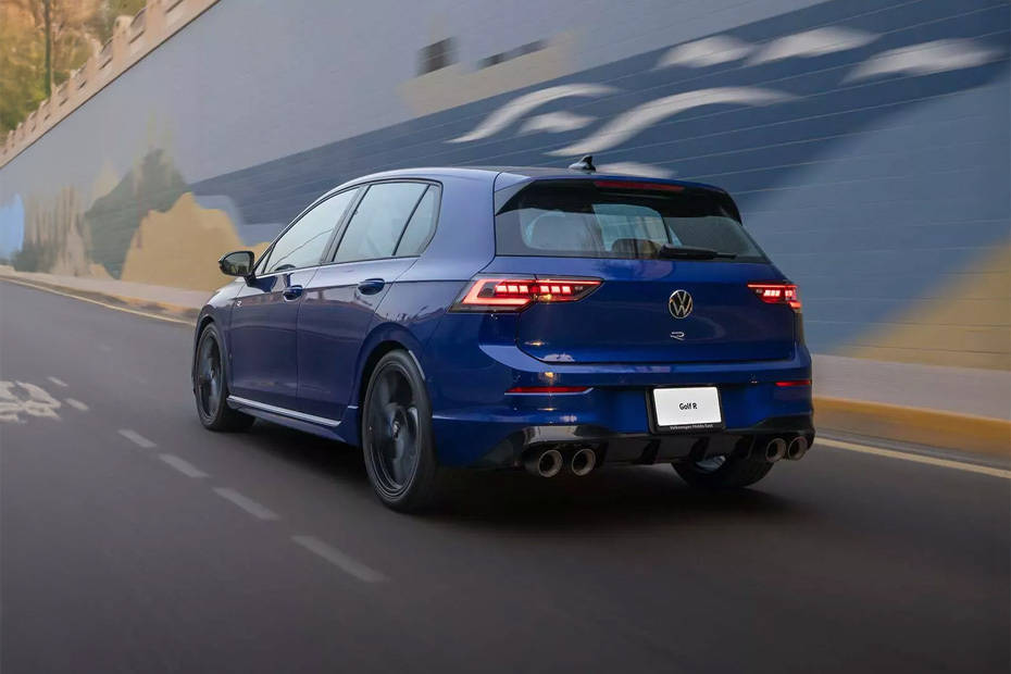 Rear Medium View of Volkswagen Golf R Rear Medium View of Volkswagen Golf R