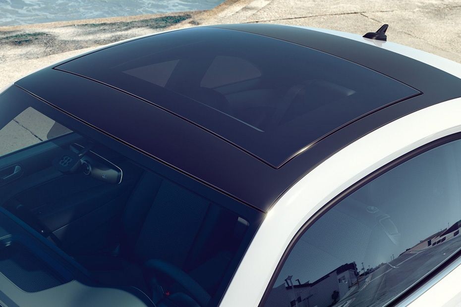 Volkswagen Beetle Sunroof Moonroof in UAE