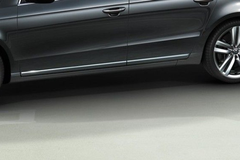 Passat (2012-2021) Wheel in UAE