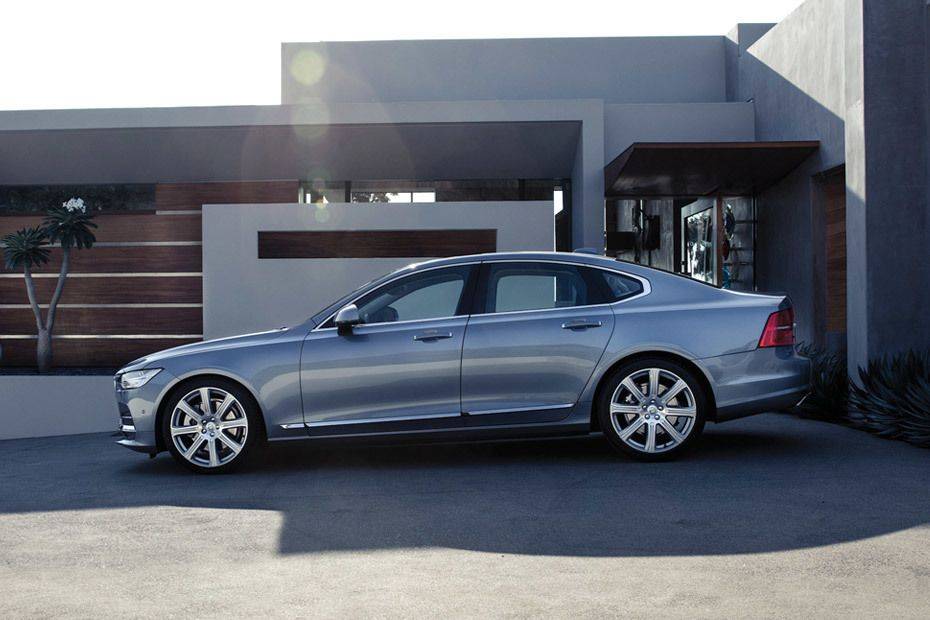 Volvo S90 (2017-2022) Drivers Sideview Volvo S90 (2017-2022) Drivers Sideview